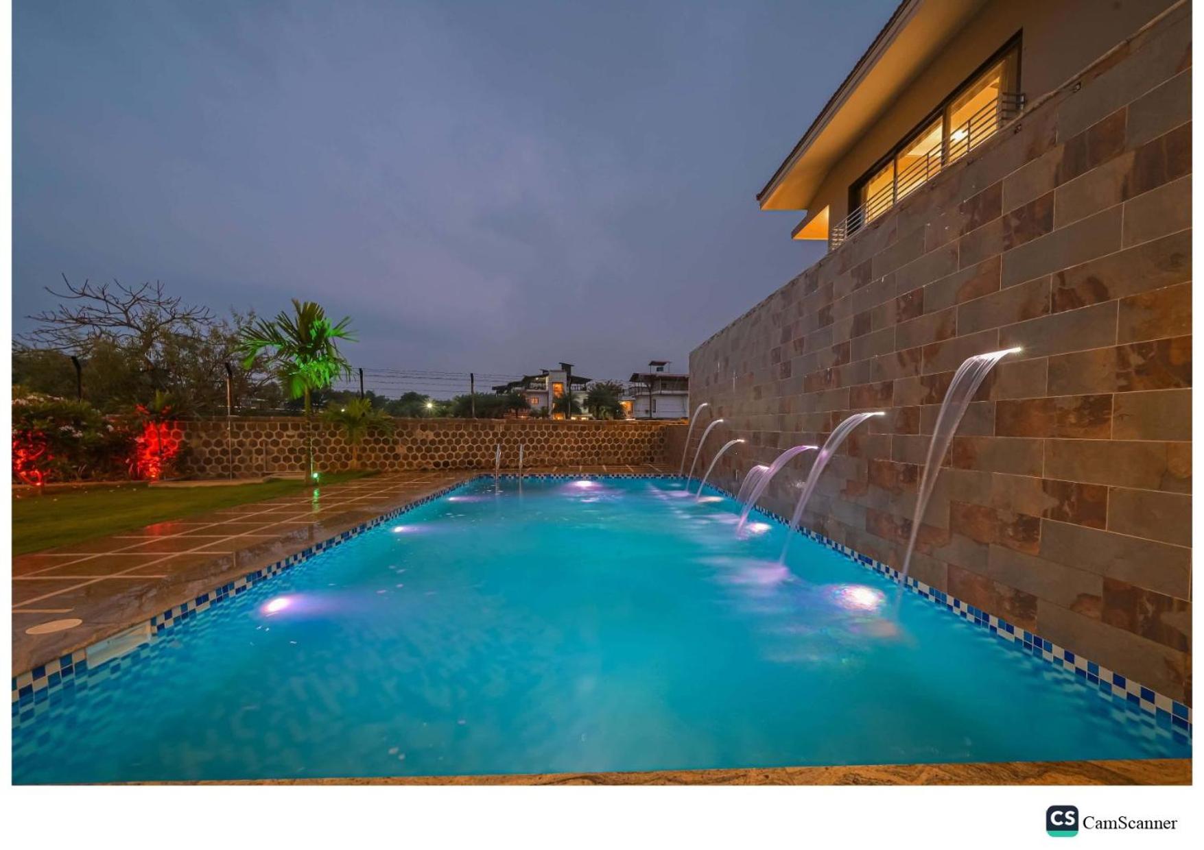 הוילה לונבלה Radha Krishna 5Bhk מראה חיצוני תמונה