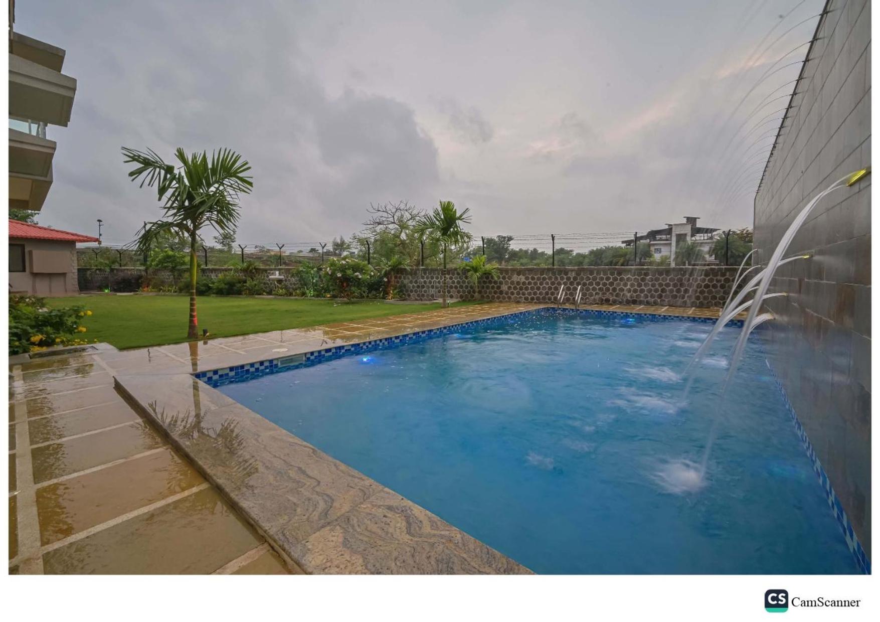 הוילה לונבלה Radha Krishna 5Bhk מראה חיצוני תמונה